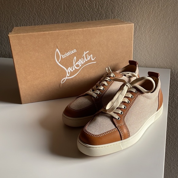 Christian Louboutin Sneakers Tan 